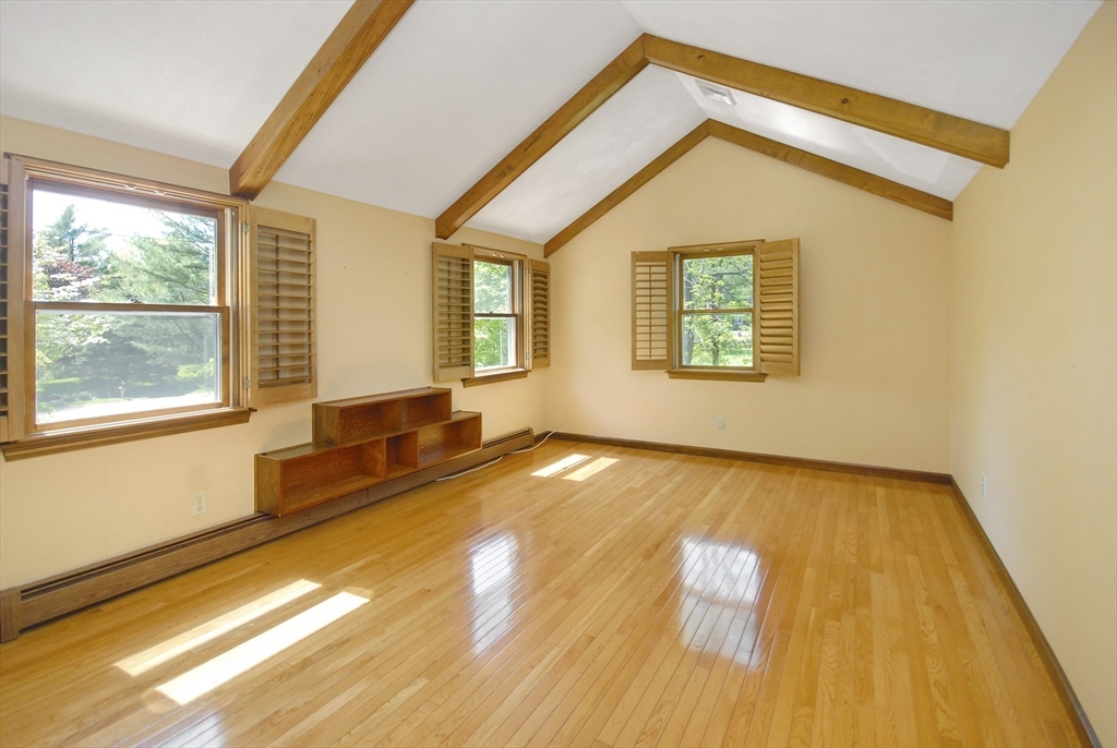 275 Old Harvard Road Boxborough, MA 01719 - Photo 8 of 27