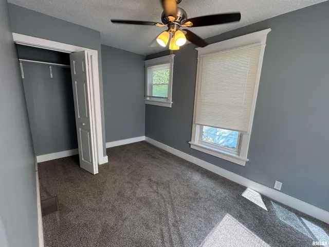 $1,600 | 1013 East 6th Street, Davenport, IA 52803