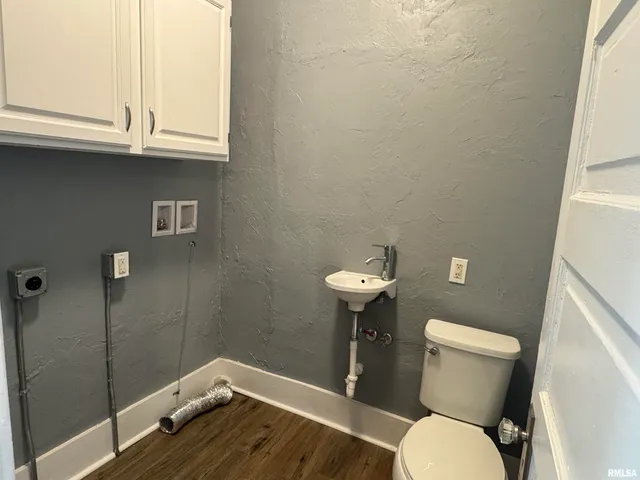 $1,600 | 1013 East 6th Street, Davenport, IA 52803