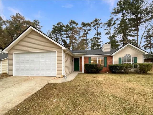 $261,000 | 2015 Briar Ridge Way Southwest, Atlanta, GA 30331