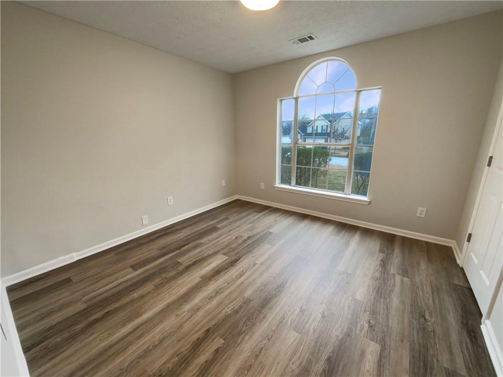 2015 Briar Ridge Way Southwest Atlanta, GA 30331 - Photo 15 of 23