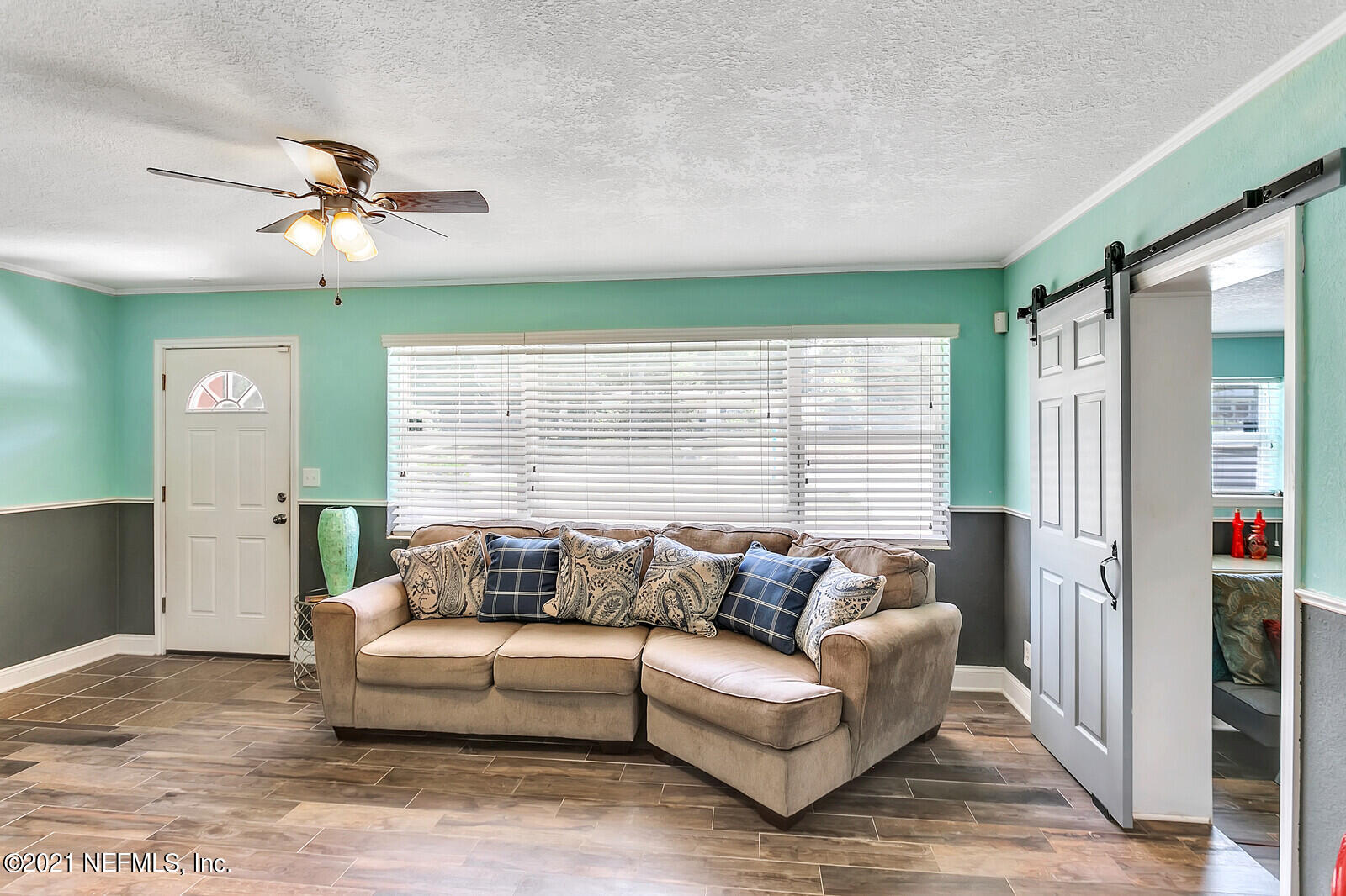 4046 Rogero Road Jacksonville, FL 32277 - Photo 8 of 29 22_IMG_5793_mls