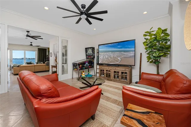 $3,999,999 | 1901 Carolina Avenue Northeast, St. Petersburg, FL 33703