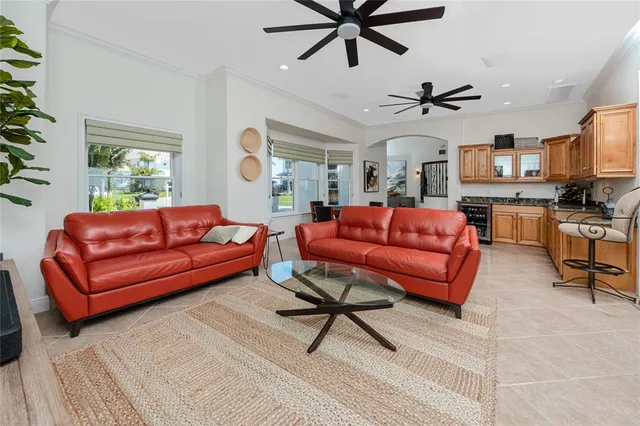 $3,999,999 | 1901 Carolina Avenue Northeast, St. Petersburg, FL 33703