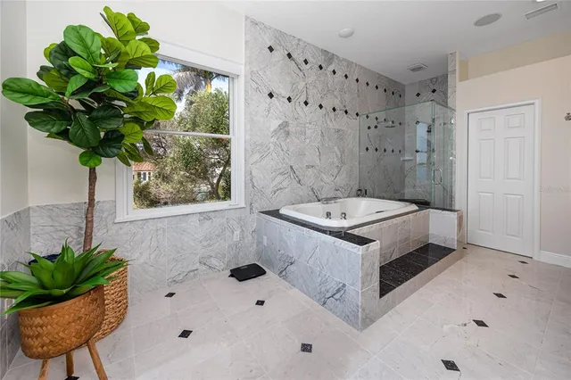 $3,999,999 | 1901 Carolina Avenue Northeast, St. Petersburg, FL 33703