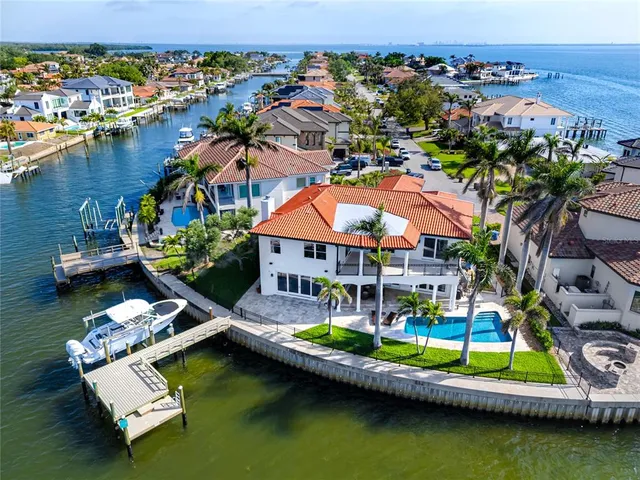 $3,999,999 | 1901 Carolina Avenue Northeast, St. Petersburg, FL 33703