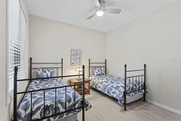$379,900 | 8525 54th Ave Circle East, Bradenton, FL 34211