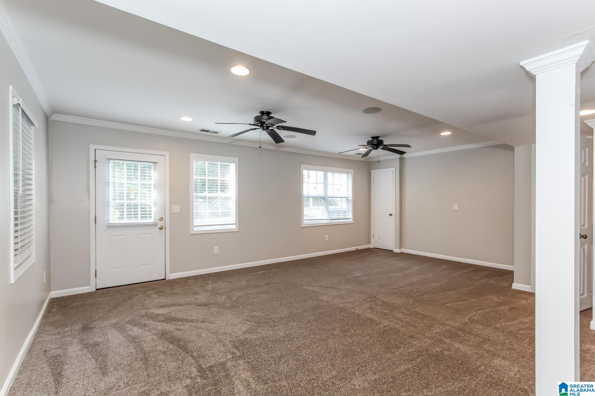 103 Comanche Circle Alabaster, AL 35007 - Photo 7 of 23 Gallery Image 7