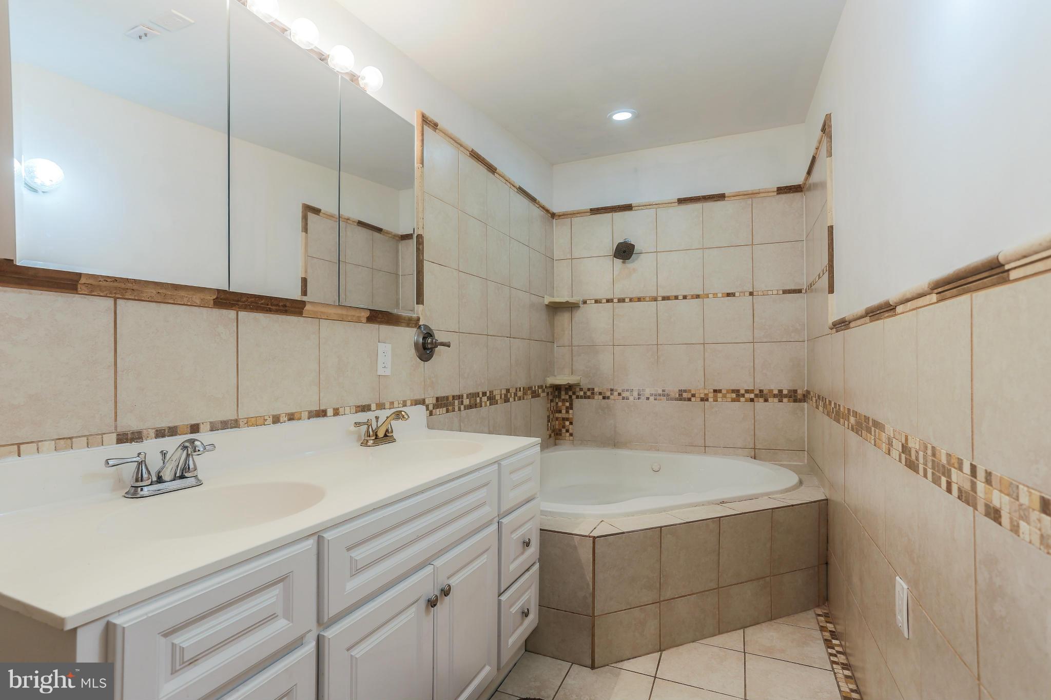 1509 Desoto Road Baltimore, MD 21230 - Photo 21 of 25 Bath