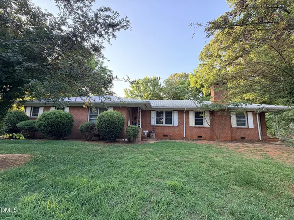 $259,000 | 611 East Raleigh Street, Siler City, NC 27344