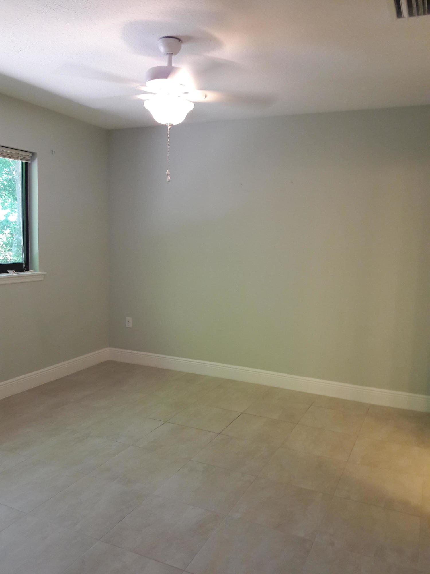 904 La Paloma Road Key Largo, FL 33037 - Photo 10 of 23 Master Bedroom View 1