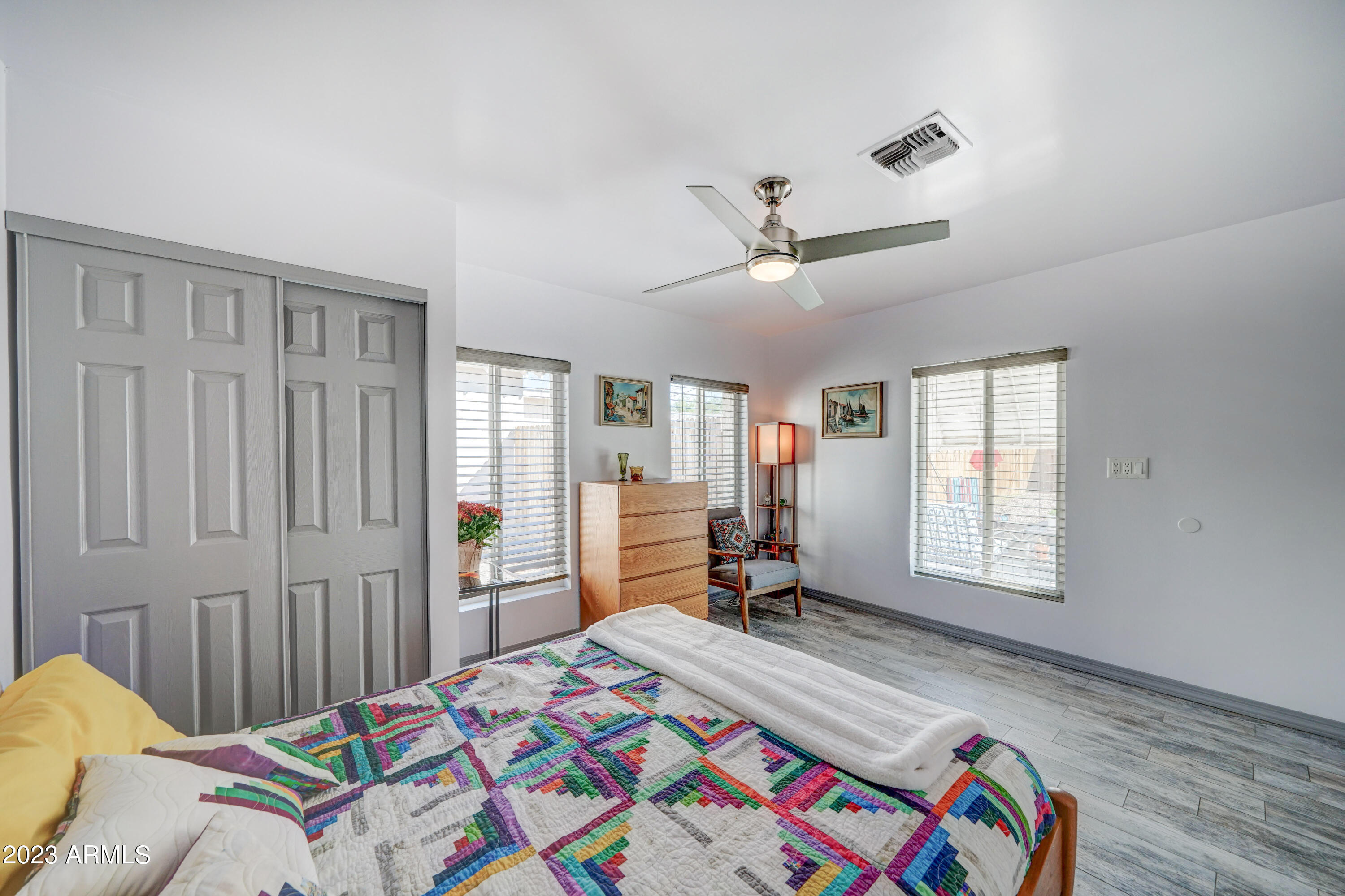 1617 East Roma Avenue Phoenix, AZ 85016 - Photo 8 of 14 1617 E Roma