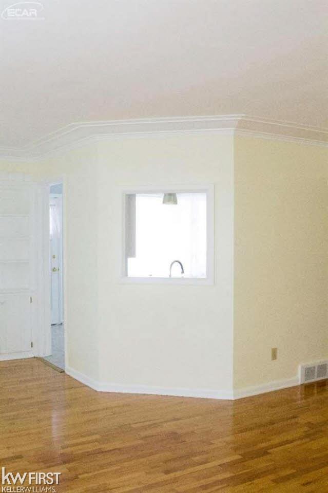 3525 Miller Road Flint, MI 48503 - Photo 9 of 36 20450592-8.JPG