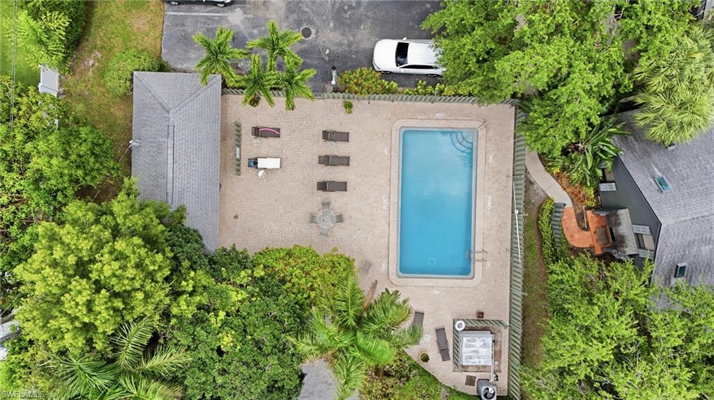 1245 Solana Road Naples, FL 34103 - Photo 18 of 22