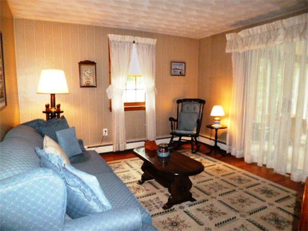 41 Skelton Road Burlington, MA 01803 - Photo 12 of 24 Gallery Image 12