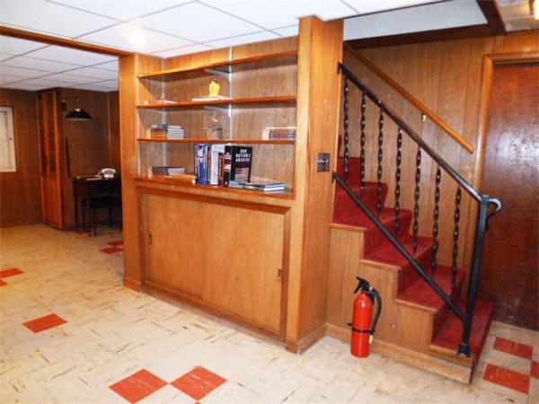 41 Skelton Road Burlington, MA 01803 - Photo 19 of 24 Gallery Image 19