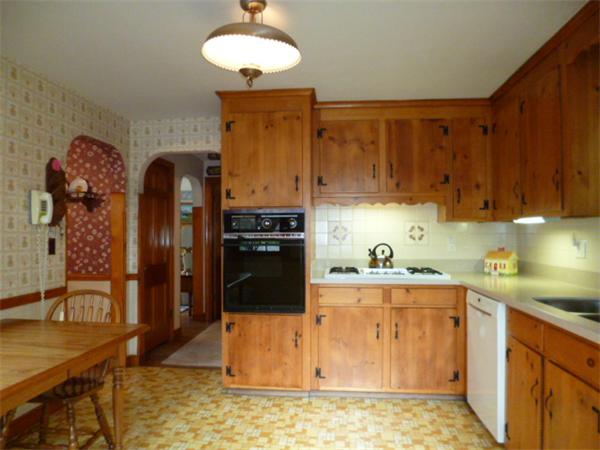 41 Skelton Road Burlington, MA 01803 - Photo 2 of 24 Gallery Image 2
