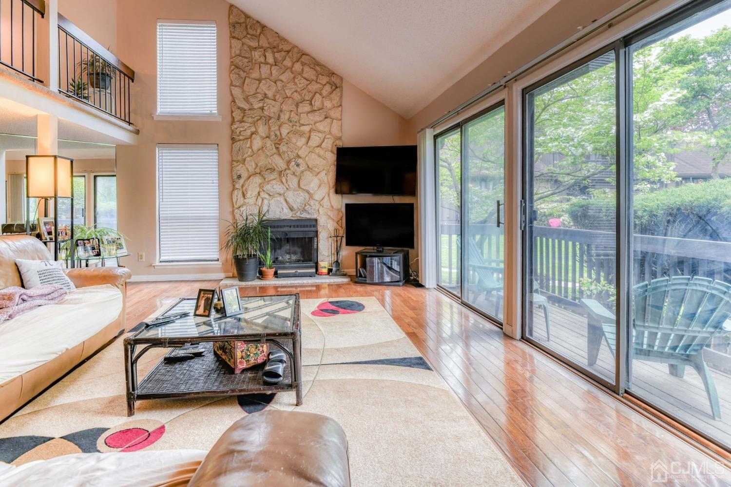 542 Westgate Drive Edison, NJ 08820 - Photo 19 of 30