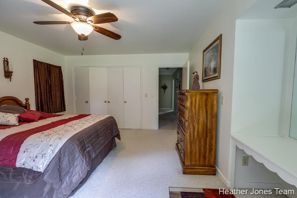 9574 Button Road Belding, MI 48809 - Photo 13 of 24 IMG_1014