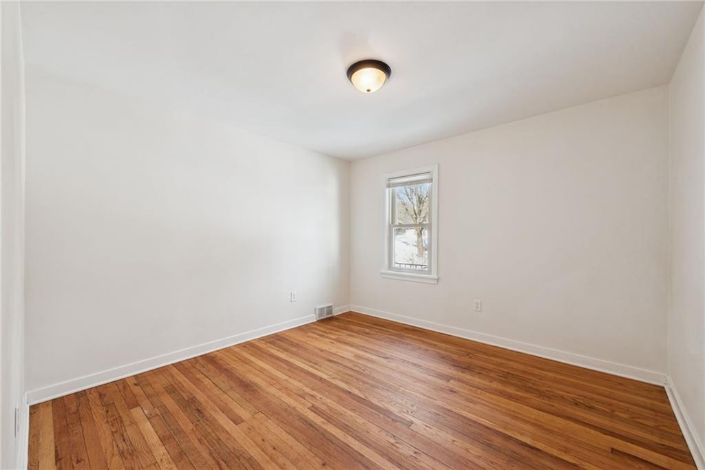 5547 Grubbs Road Gibsonia, PA 15044 - Photo 15 of 34 Gallery Image 15