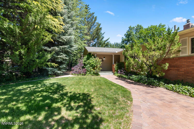 2370 Skyline Boulevard Reno, NV 89509 - Photo 4 of 49 2370 Skyline Blvd (2 of 49)