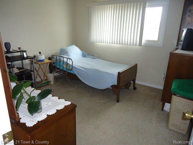 18003 Winsome Road Fraser, MI 48026 - Photo 18 of 25 DSC01528.JPG