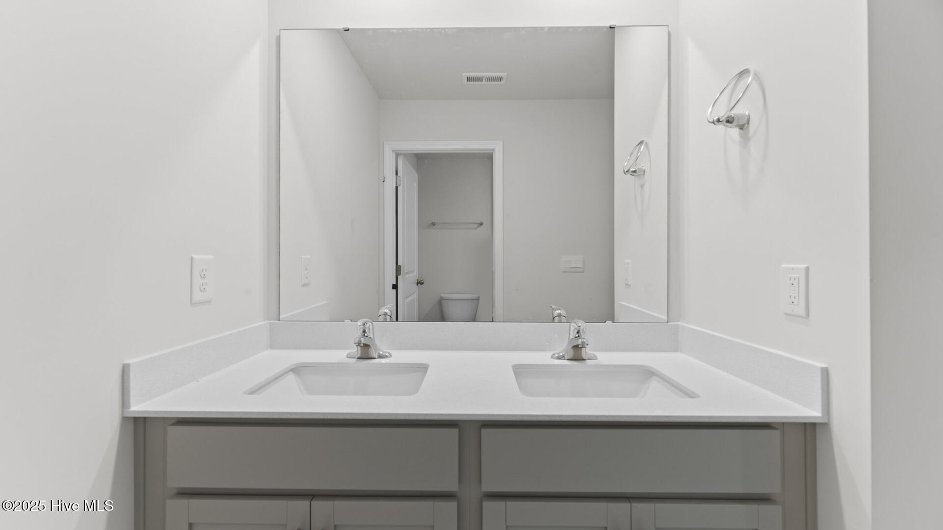 1007 Minnette Circle New Bern, NC 28562 - Photo 32 of 45 2002 Minnette Circle