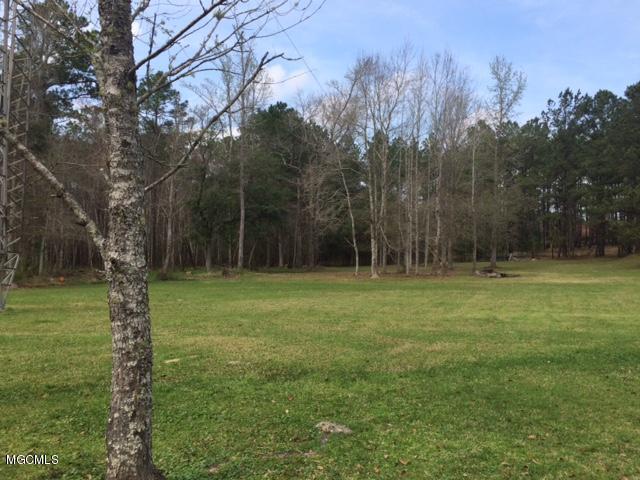 8137 Wade Vancleave Road Moss Point, MS 39562 - Photo 8 of 28 IMG_5400