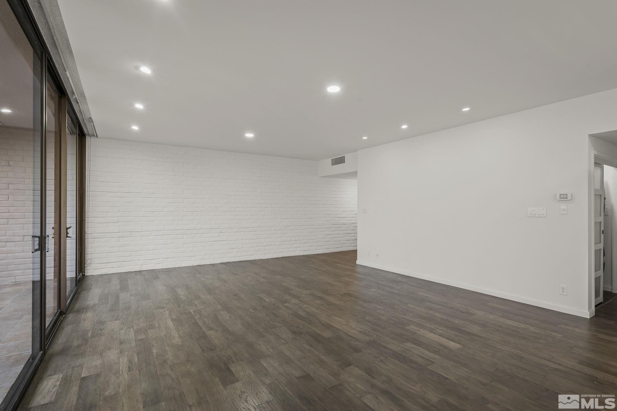 1200 Riverside Drive, Unit 1233 Reno, NV 89503 - Photo 3 of 17 Photo 3