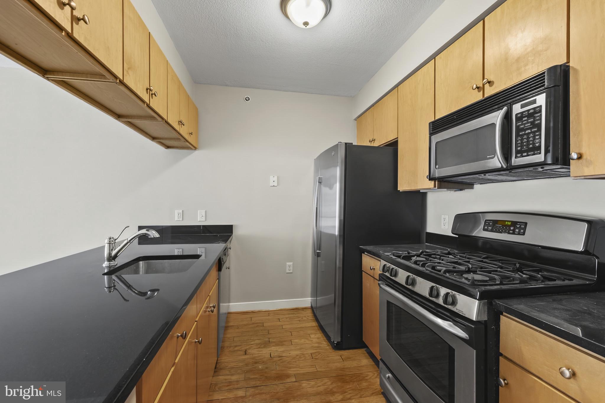 1117 10th Street Northwest, Unit 302 Washington, DC 20001 - Photo 15 of 36