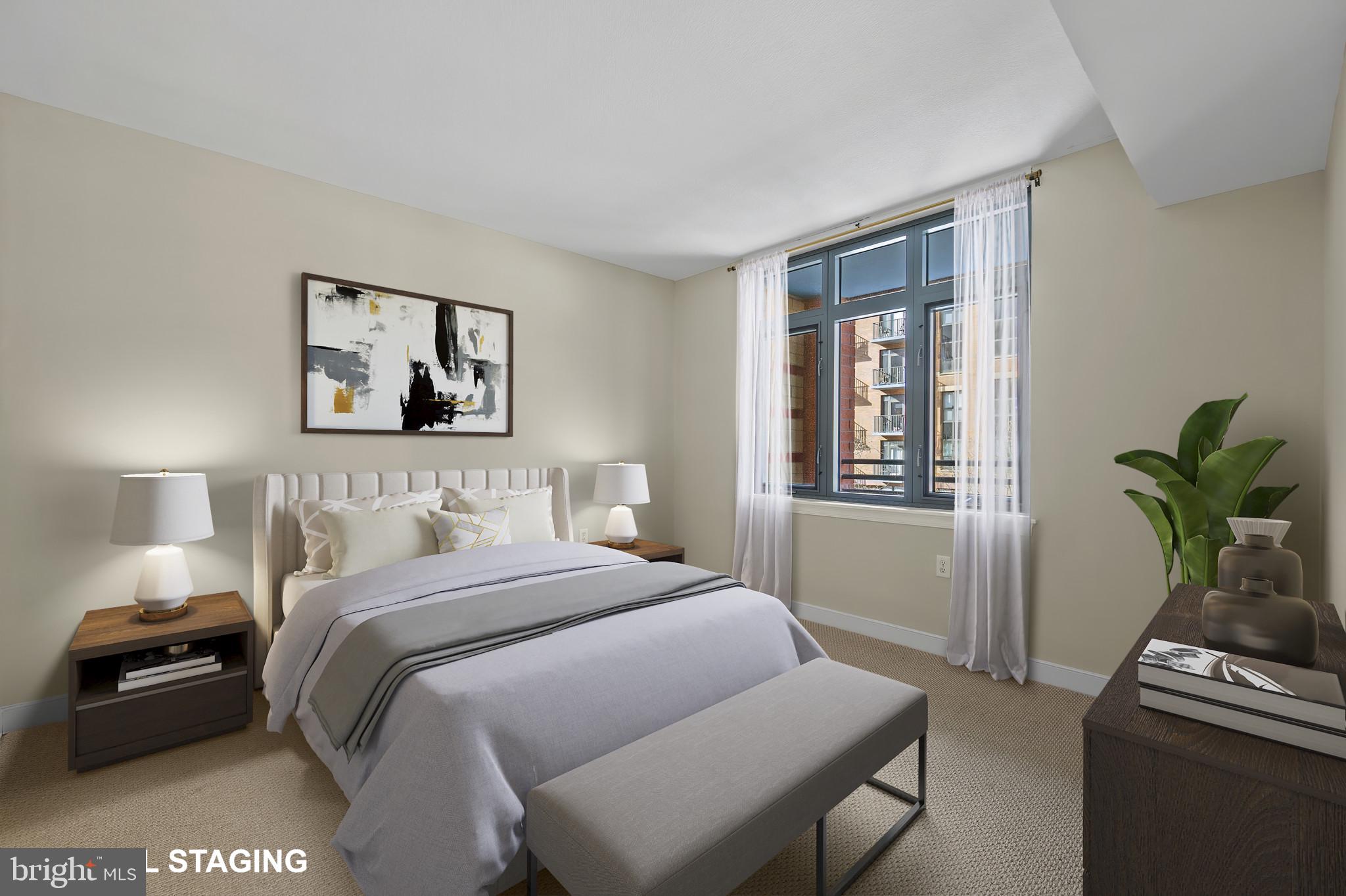 1117 10th Street Northwest, Unit 302 Washington, DC 20001 - Photo 17 of 36 Owners suite