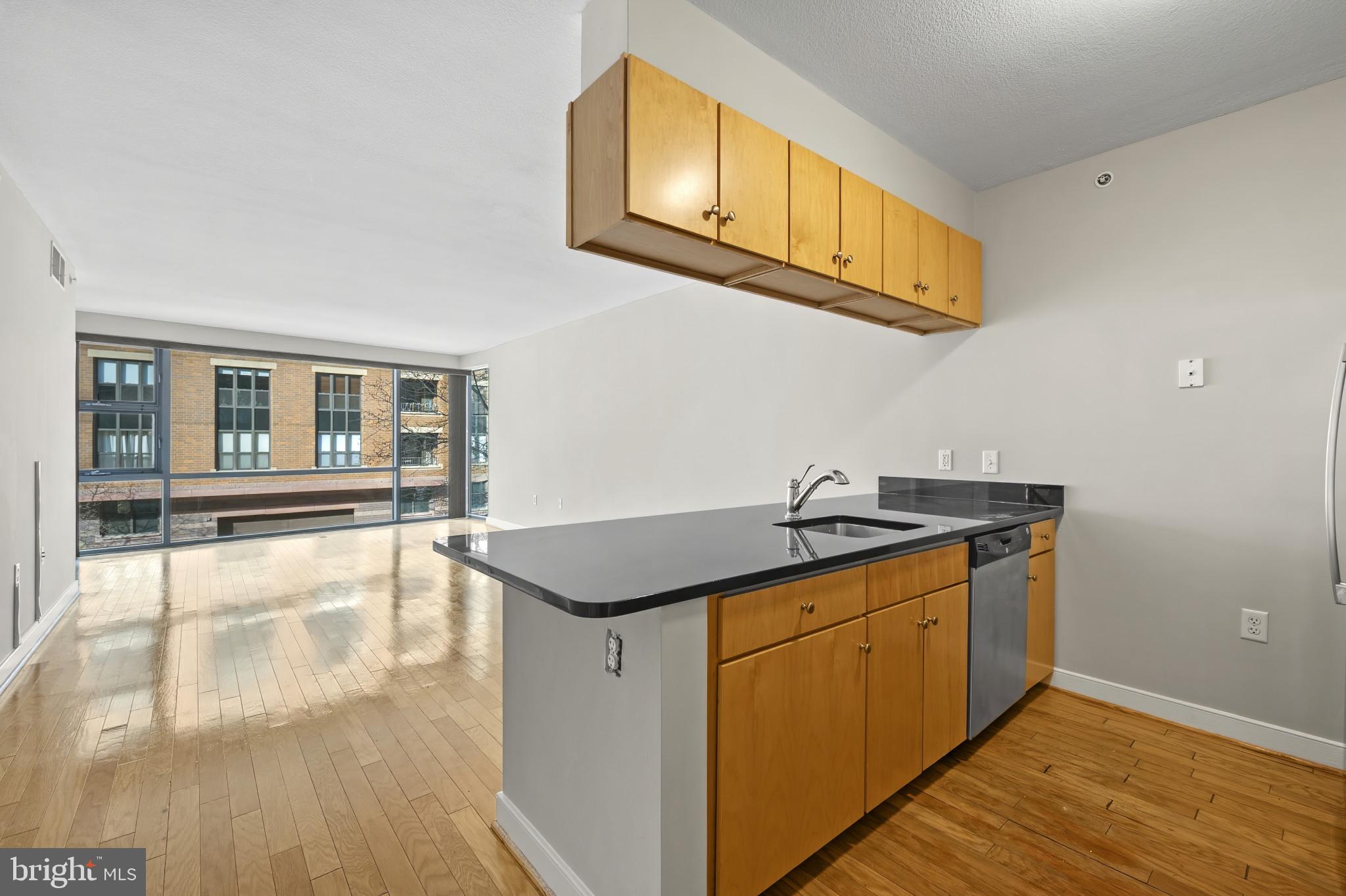 1117 10th Street Northwest, Unit 302 Washington, DC 20001 - Photo 9 of 36