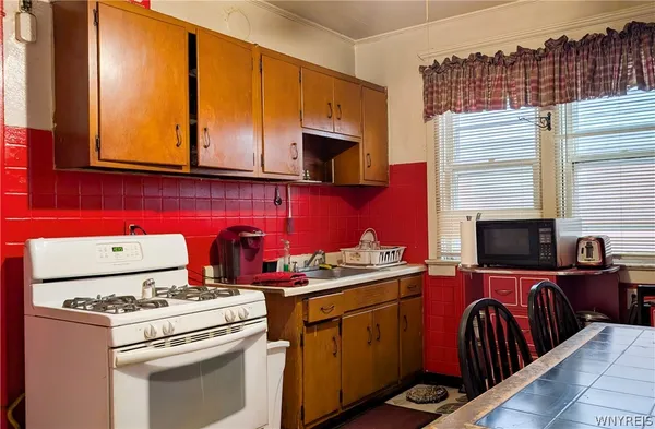 $199,000 | 169 Potomac Avenue, Buffalo, NY 14213