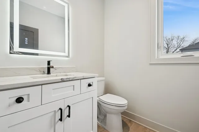 $699,900 | 11036 Austin Avenue, Chicago Ridge, IL 60415