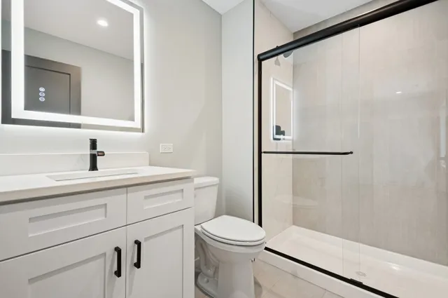 $699,900 | 11036 Austin Avenue, Chicago Ridge, IL 60415