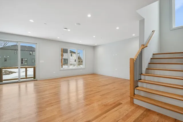 $699,900 | 11036 Austin Avenue, Chicago Ridge, IL 60415