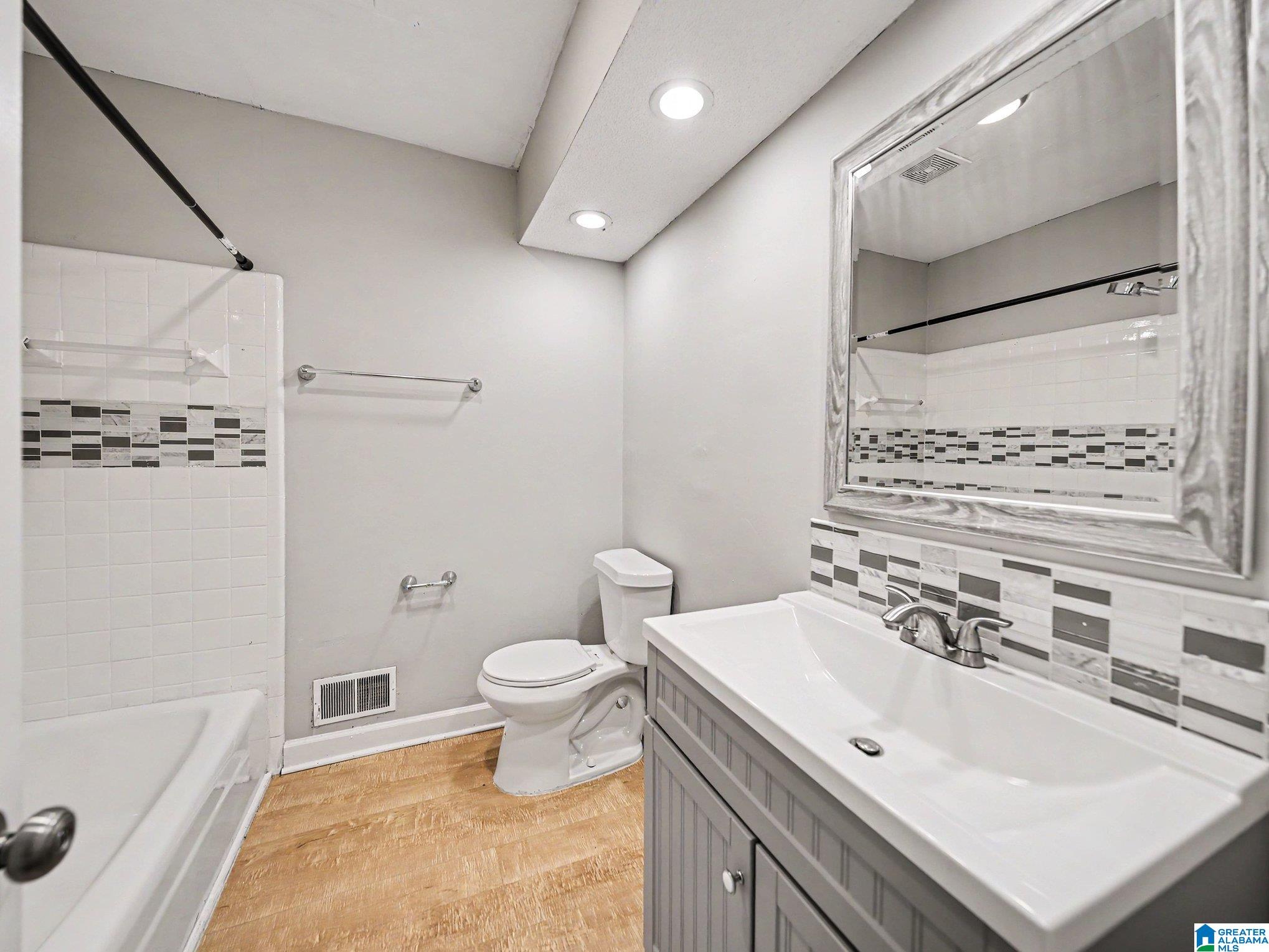 1861 Cedar Crest Road Birmingham, AL 35214 - Photo 11 of 18 Gallery Image 11