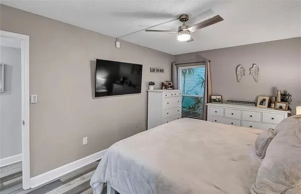 $4,000 | 661 Poinsettia Avenue, Unit 104, Clearwater Beach, FL 33767