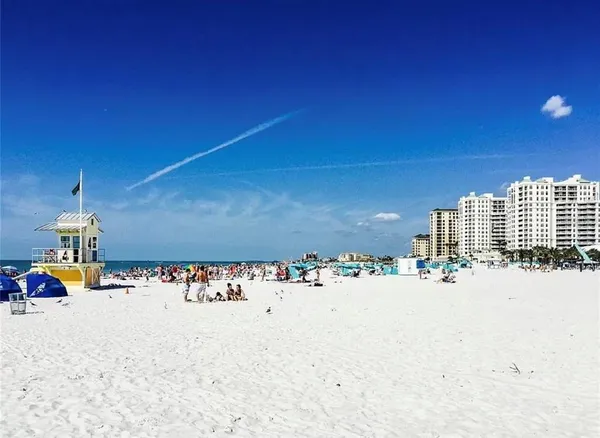 $4,000 | 661 Poinsettia Avenue, Unit 104, Clearwater Beach, FL 33767