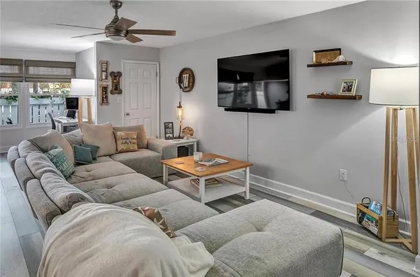 $4,000 | 661 Poinsettia Avenue, Unit 104, Clearwater Beach, FL 33767