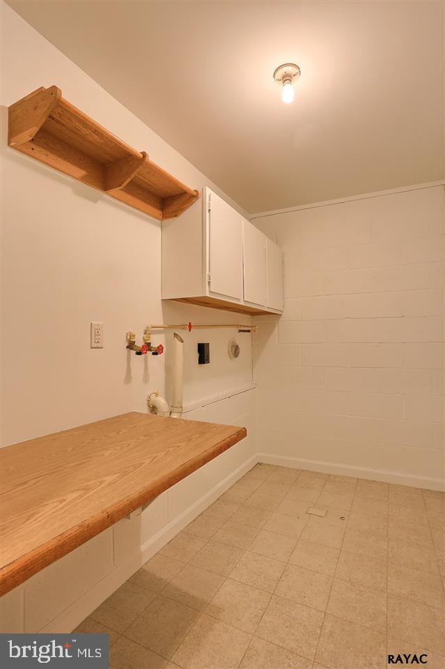 16 East Parkview Road Manchester, PA 17345 - Photo 23 of 35 Gallery Image 23