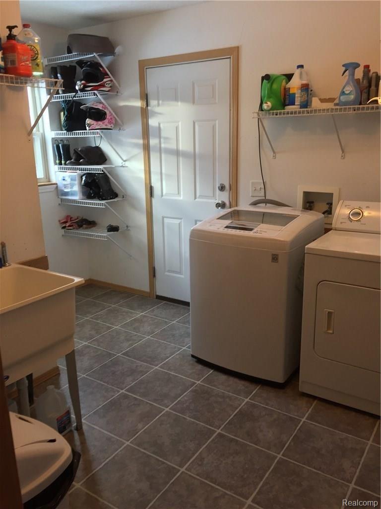 4700 East Clyde Road Howell, MI 48855 - Photo 21 of 25 IMG_1507.JPG