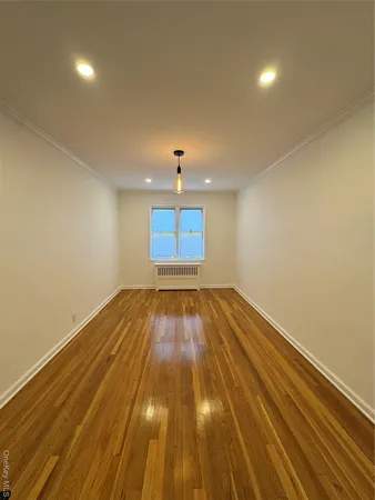 $380,000 | 137 Smith Street, Unit A4, Freeport, NY 11520