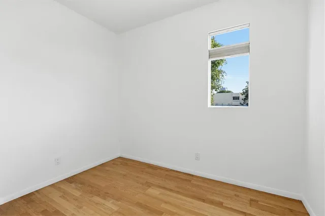 $599,000 | 1542 West 17th Street, Los Angeles, CA 90006