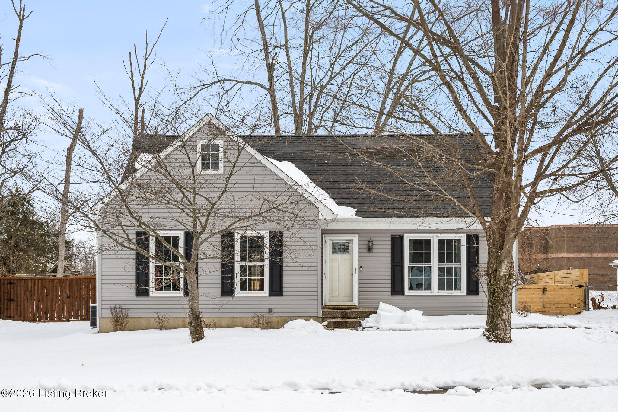 3715 Longview Road Louisville, KY 40299 - Photo 2 of 36 3715 Longview Rd-1