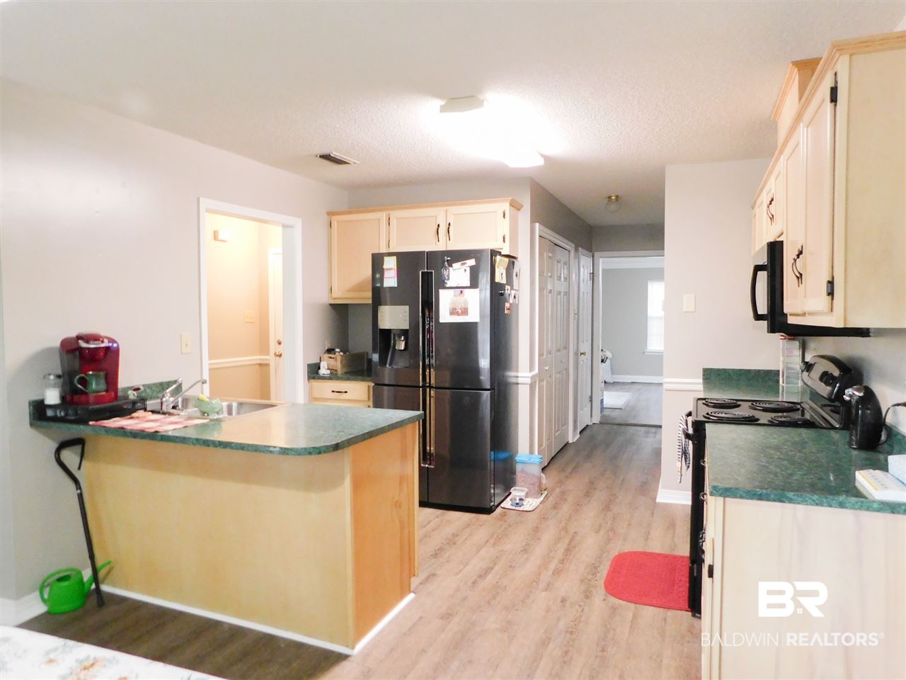 129 Cherryhill Drive Daphne, AL 36526 - Photo 7 of 23 Kitchen