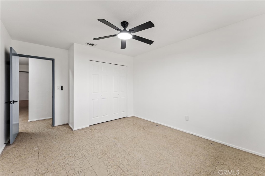 895 Orange Street Colton, CA 92324 - Photo 12 of 24