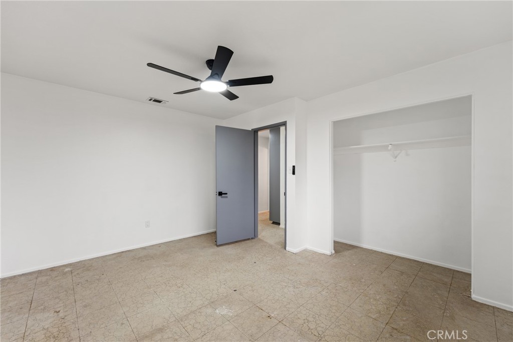 895 Orange Street Colton, CA 92324 - Photo 15 of 24