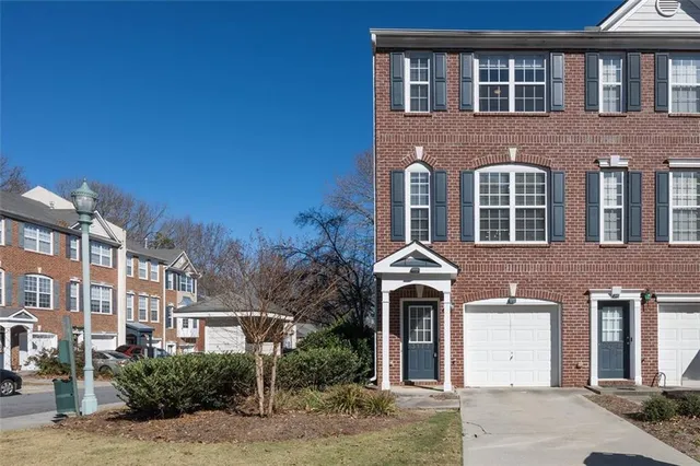 $2,300 | 3177 Mill Springs Circle Northeast, Buford, GA 30519