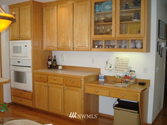 402 172nd Place Southeast Bothell, WA 98012 - Photo 8 of 25